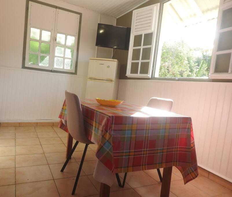 Studio Cocktail-Ch Vue Sur Mer,Plage,Clim Les Anses-d'Arlets Kültér fotó